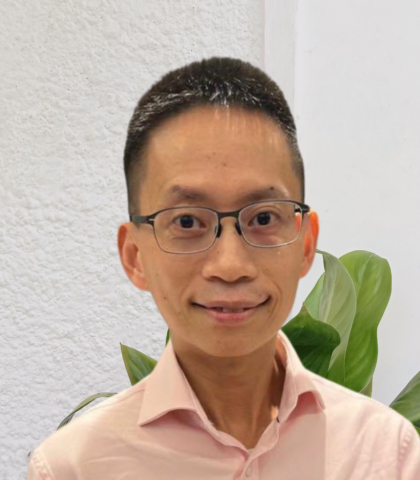 Dr Yu Chan