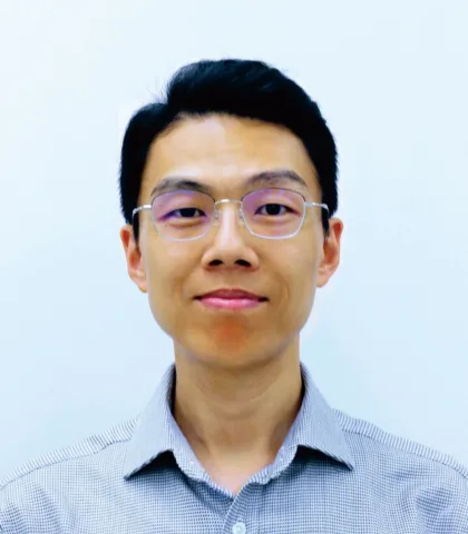 Dr Michael Yau